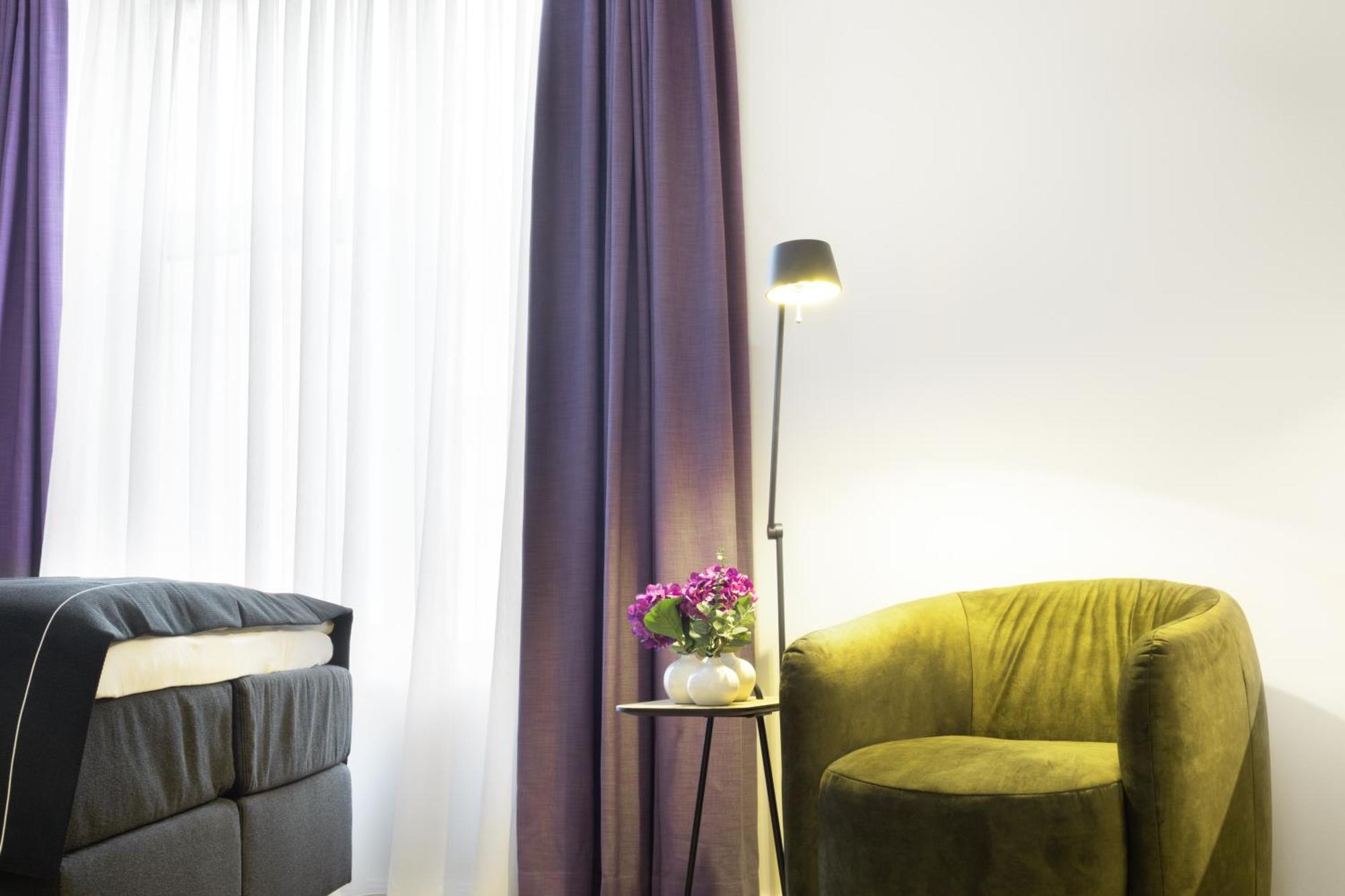 Frida Hotel & Cafe Bassum 外观 照片
